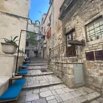 Dosud House * Сплит