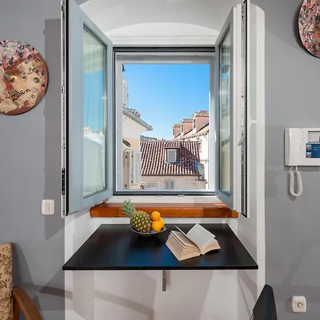 Apartment Dosud House